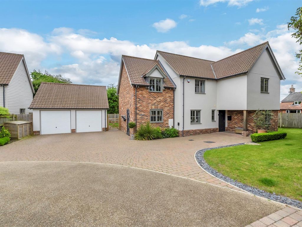 4 bed detached house for sale in Heath Road, Norton, Bury St. Edmunds