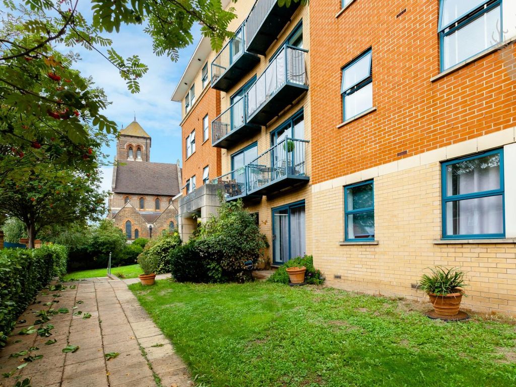 1 bed flat for sale in Tottenham Lane, Crouch End, London N8 Zoopla