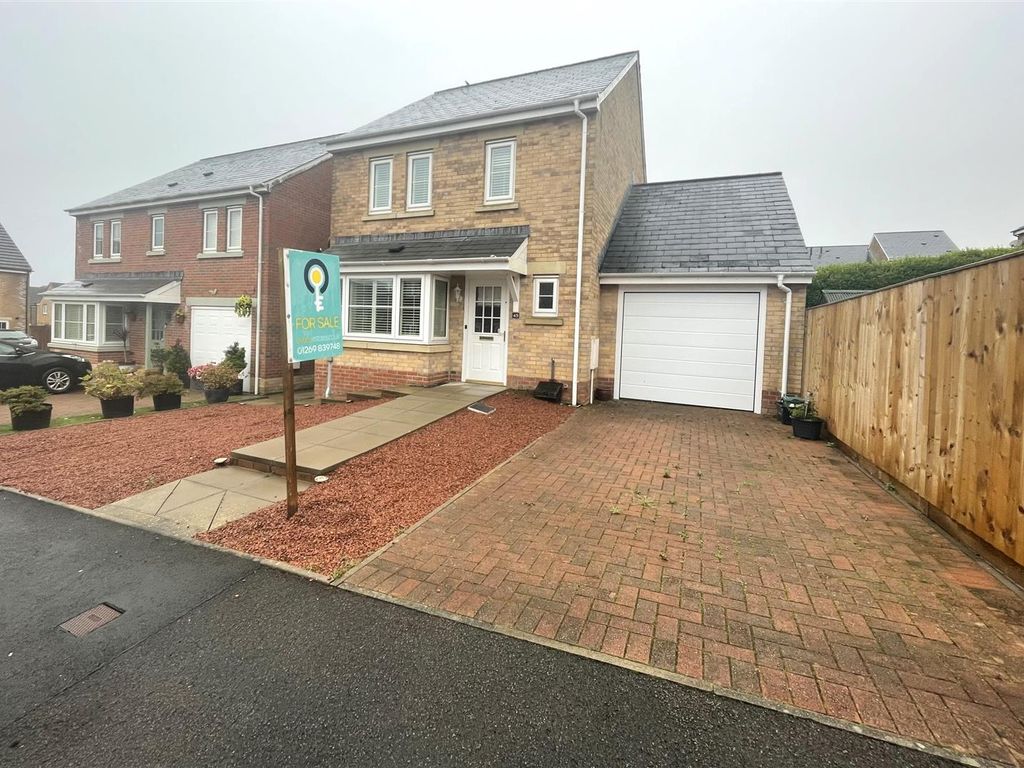 3 bed detached house for sale in Clos AelYBryn, Penygroes, Llanelli