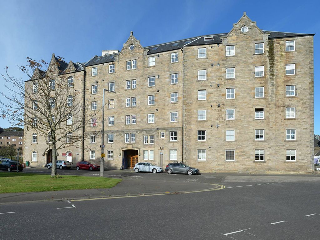 2 bed flat for sale in John's Place, Leith Links, Edinburgh EH6, £