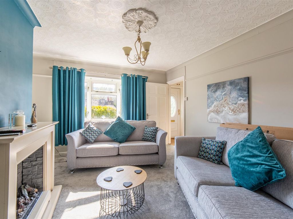 3 bed semidetached house for sale in Manor Road, Abersychan, Pontypool