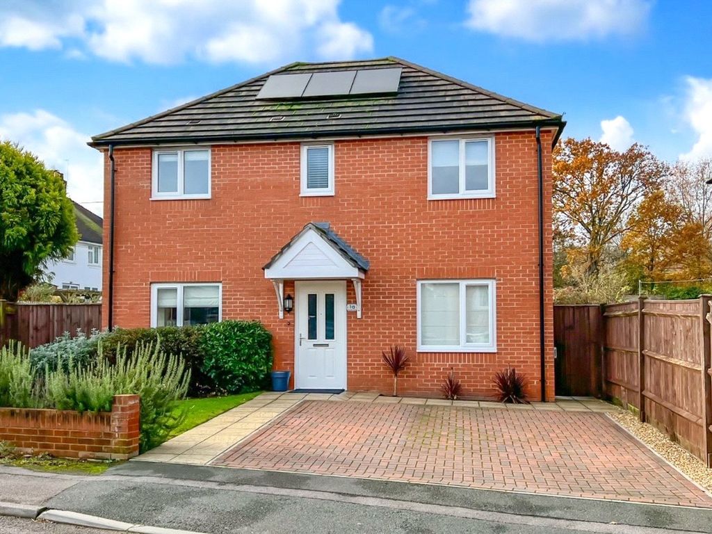 3 bed detached house for sale in Chapel Close, West End, Southampton