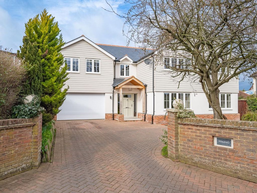 5 bed detached house for sale in Braintree Road, Dunmow CM6 Zoopla
