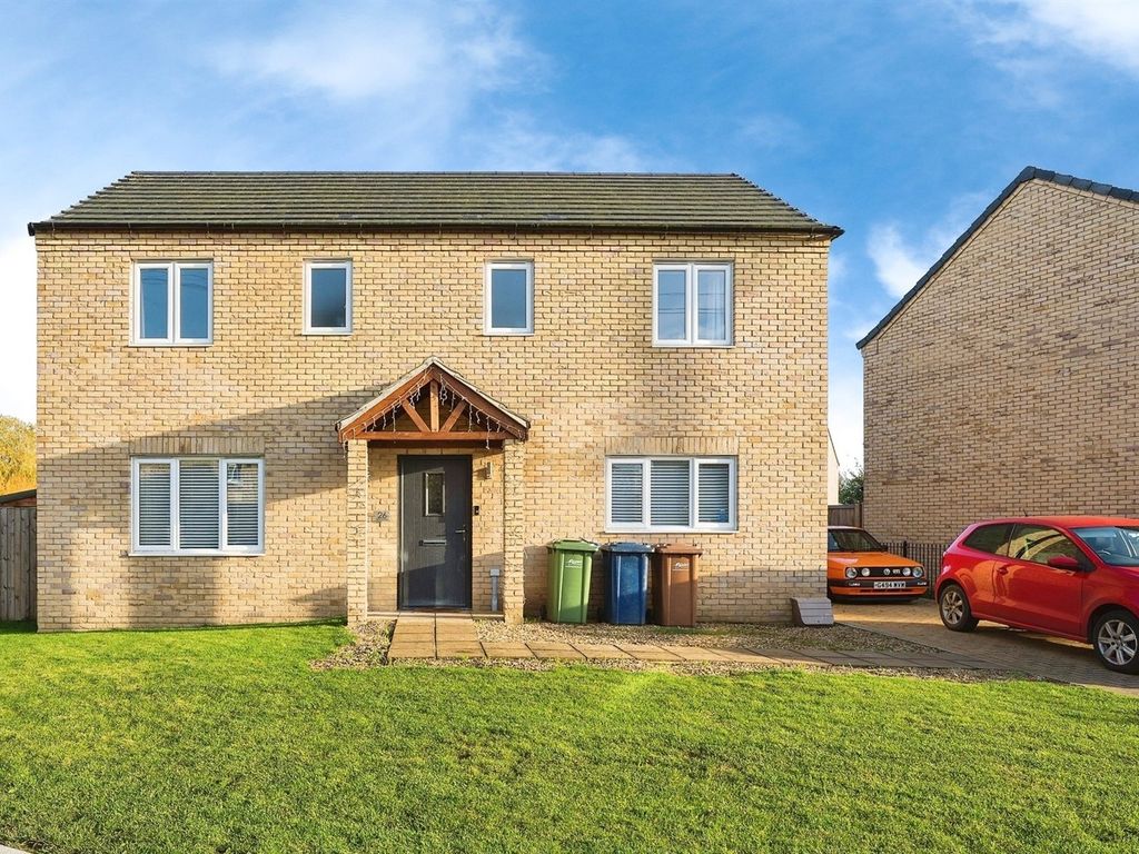 4 bed detached house for sale in Silver Street, March PE15, £375,000