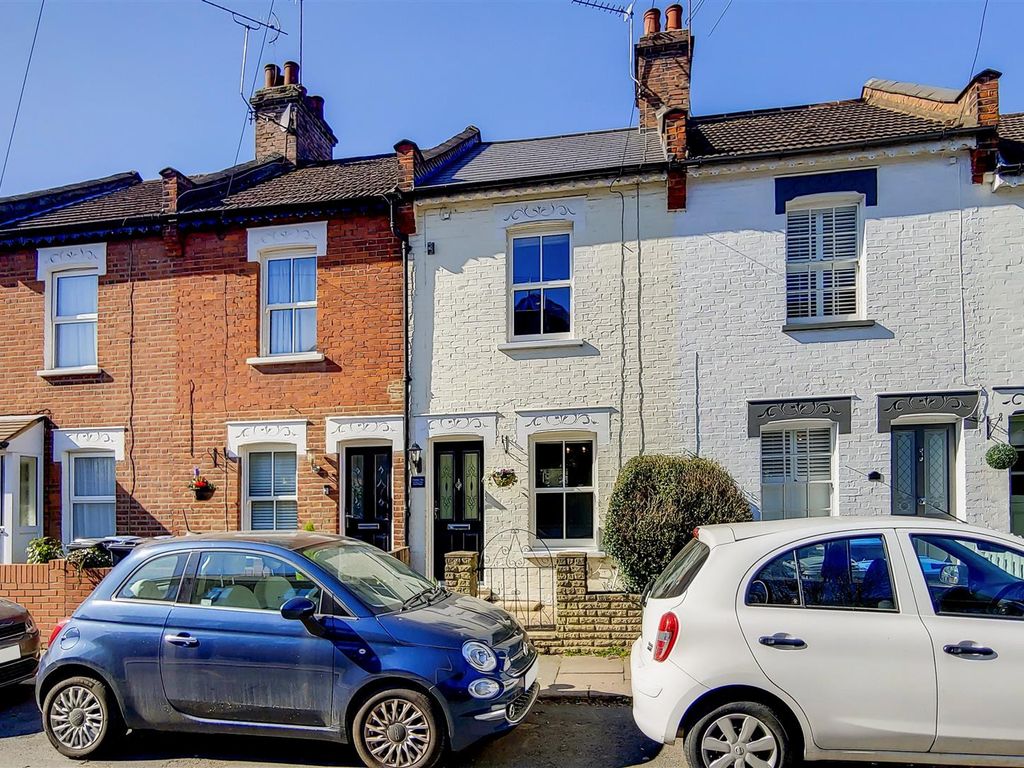 2 bed terraced house for sale in Chase Side Crescent, Enfield EN2 Zoopla