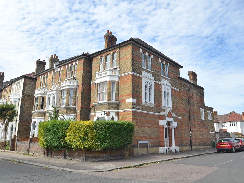 2 bed flat to rent in Newlands Park, Sydenham SE26 Zoopla