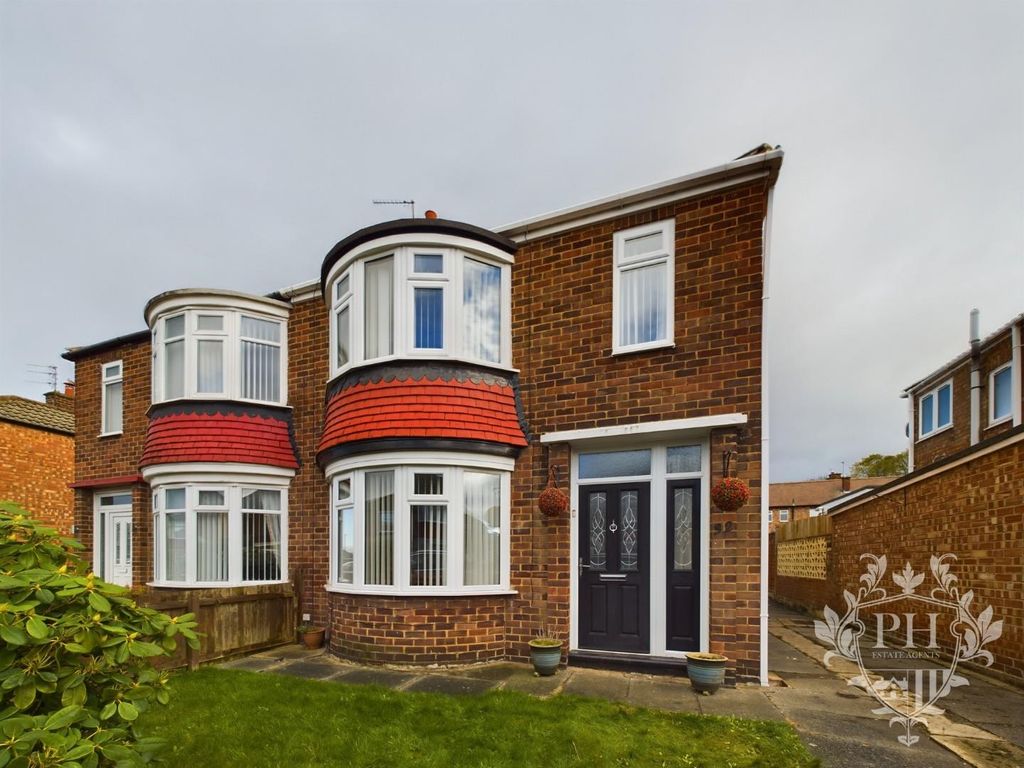 3 bed semidetached house for sale in Kinloch Road, Normanby