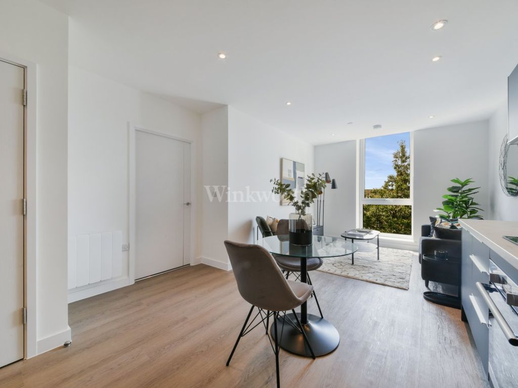 1 bed flat to rent in Beckenham Road, Beckenham BR3, £1,500 pcm Zoopla