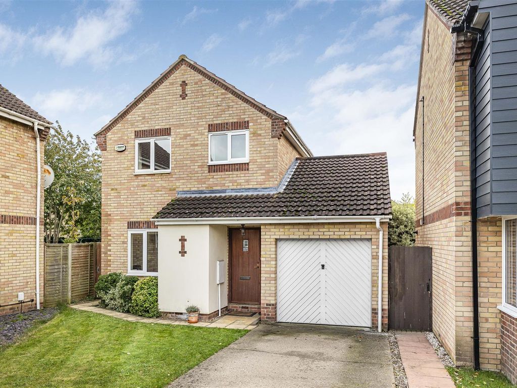 3 bed detached house for sale in Winfold Road, Waterbeach, Cambridge