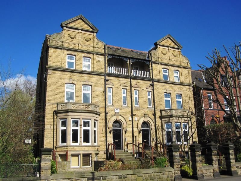2 bed flat to rent in Cardigan Road, Headingley, Leeds LS6 Zoopla