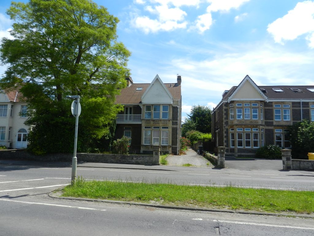Studio to rent in Charlton Gardens, Keynsham BS31 Zoopla