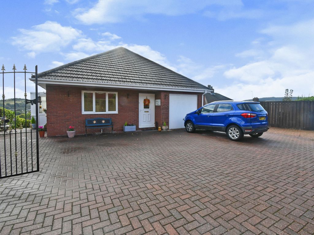 3 bed detached house for sale in Tudor Crescent, Newport NP10 Zoopla