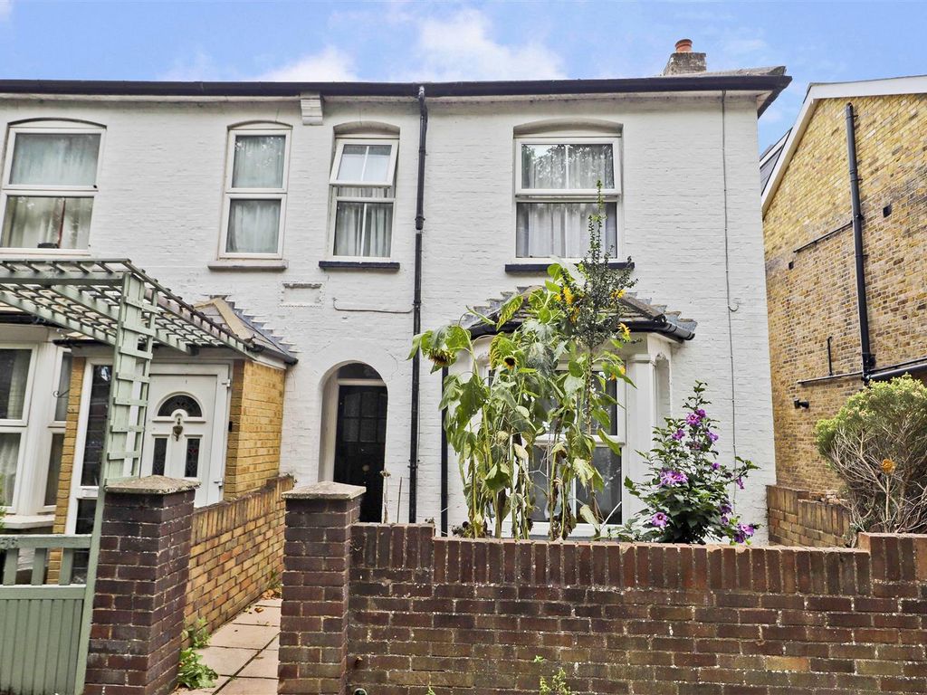 Colham Avenue, Yiewsley, West Drayton UB7  