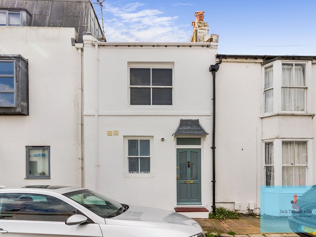 2 bed terraced house for sale in Bloomsbury Street, Brighton BN2, £