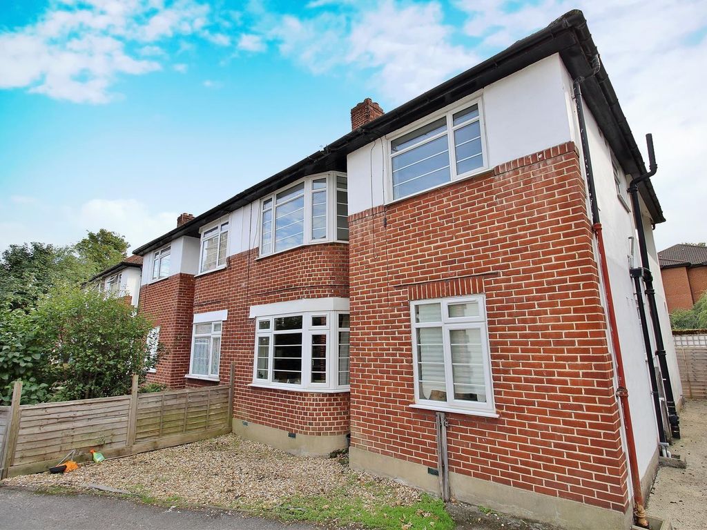 2 bed for sale in St. Johns Road, Isleworth TW7 Zoopla