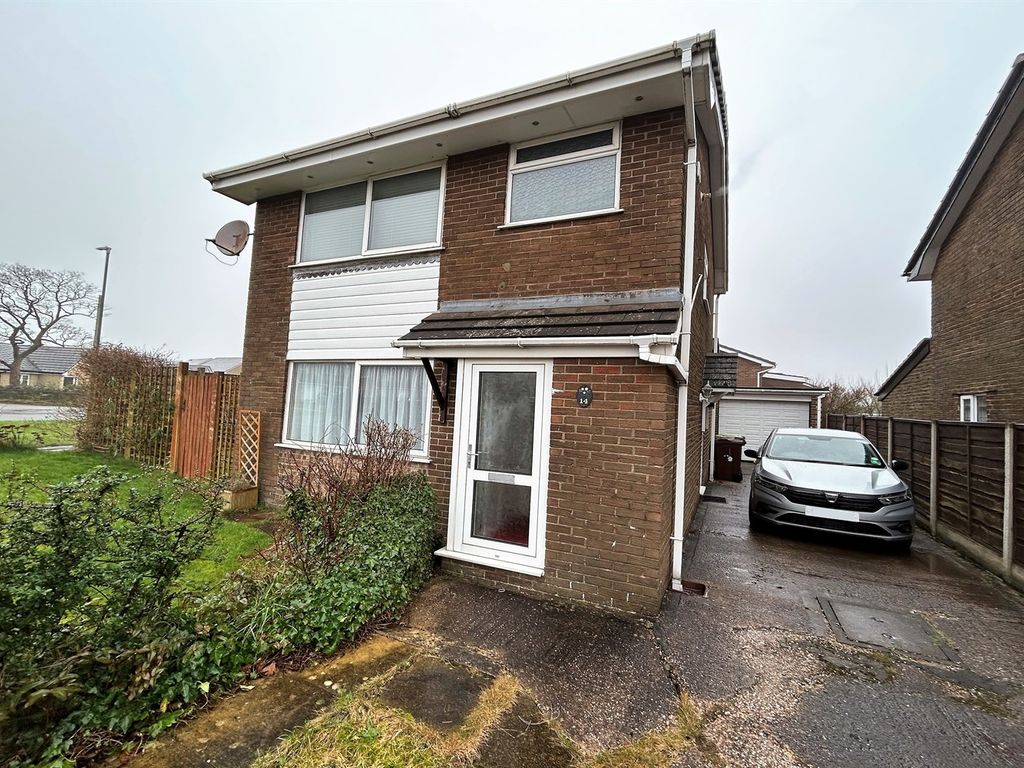 3 bed detached house for sale in Alston Road, ChapelEnLeFrith, High