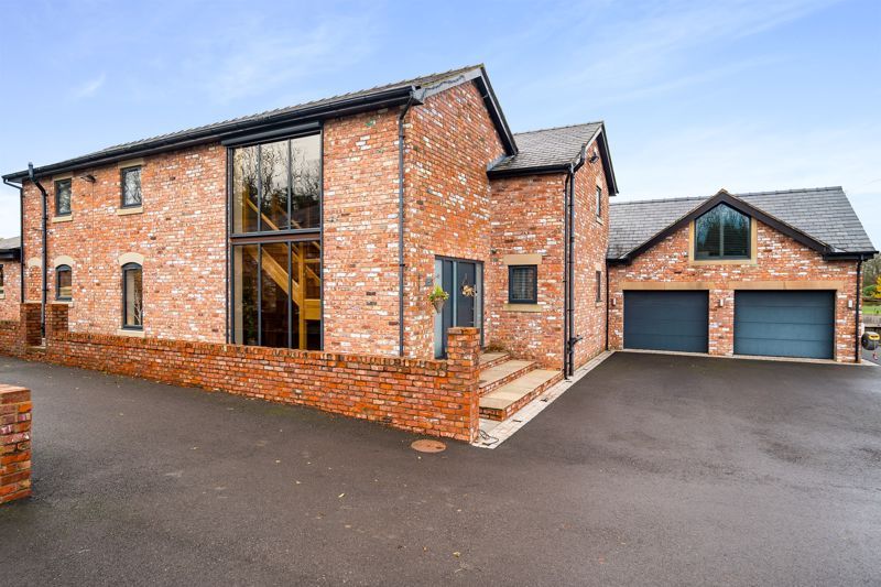 5 bed detached house for sale in Pocket Nook Road, Lostock, Bolton BL6