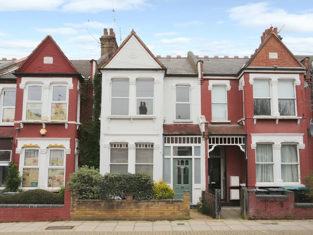 2 bed flat for sale in Maryland Road, London N22, £425,000 Zoopla