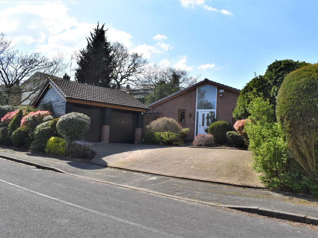 3 bed detached bungalow for sale in Grange Park Road, Bromley Cross, Bolton BL7, £600,000 Zoopla