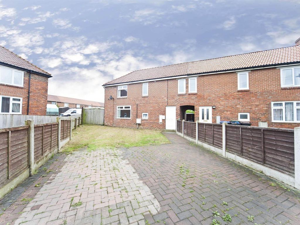 3 bed end terrace house for sale in Burns Terrace, Shotton Colliery