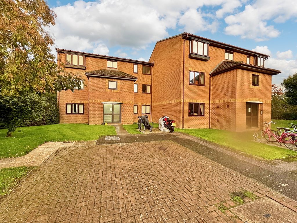 1 bed flat to rent in Franklyn Close, Abingdon OX14, £950 pcm Zoopla