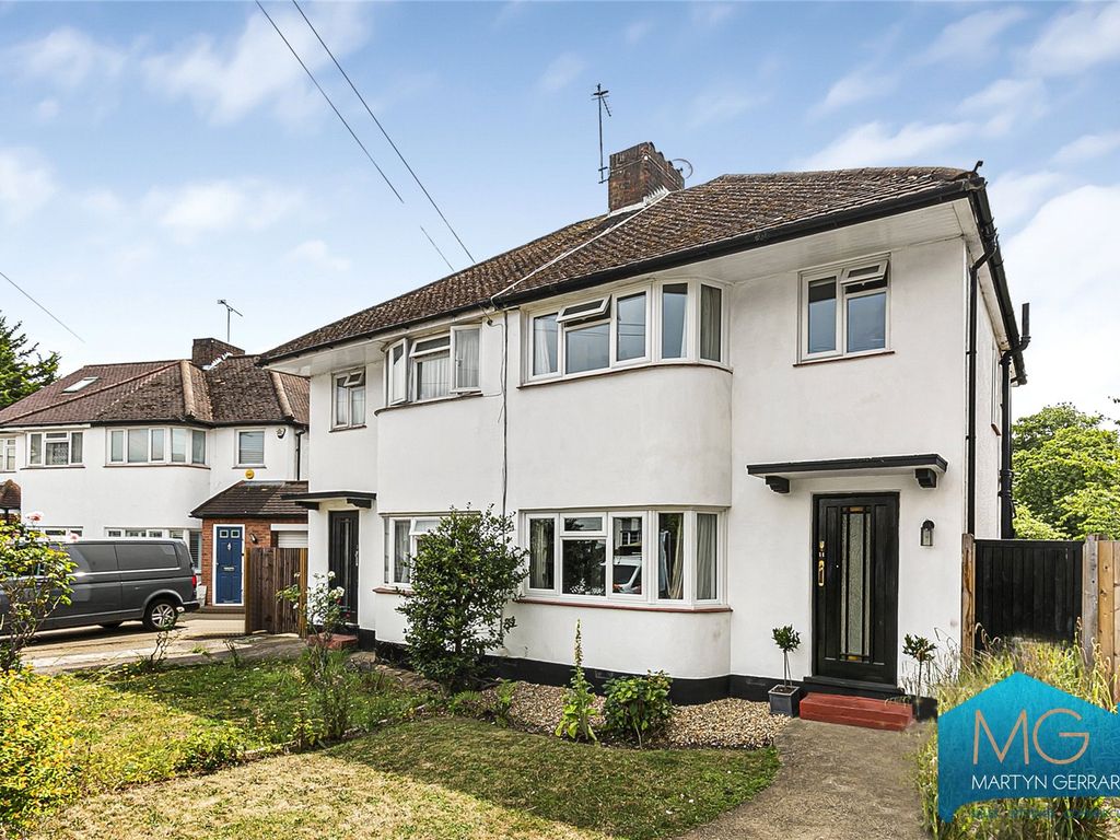3 bed semidetached house for sale in Oakhampton Road, Mill Hill, London NW7 Zoopla