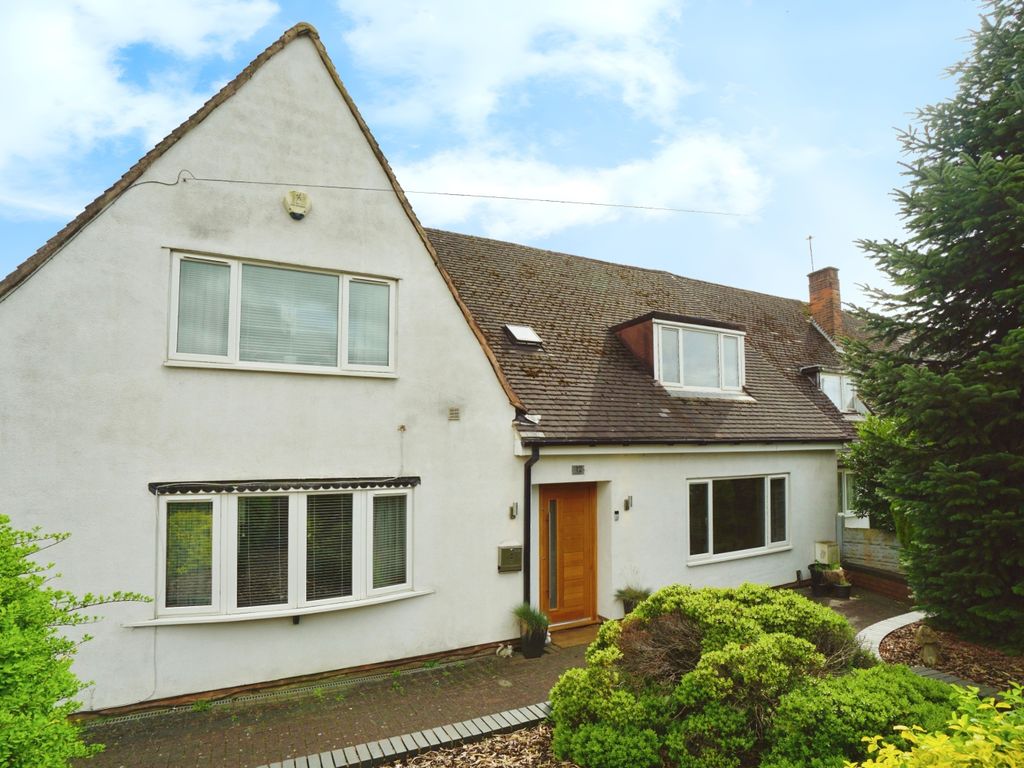 4 bed end terrace house for sale in Edinburgh Road, Dudley DY2, £