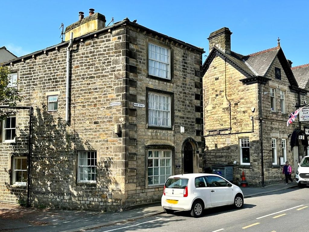 2 bed end terrace house for sale in 149 Main Street, Addingham, Ilkley