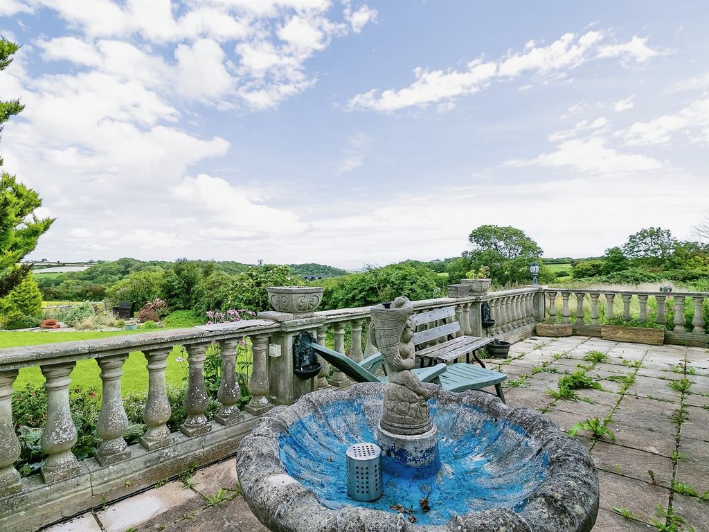 3 bed detached bungalow for sale in Porthkerry Road, Rhoose, Barry CF62