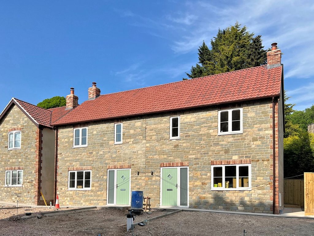 New home, 2 bed semidetached house for sale in Hardwicke Close