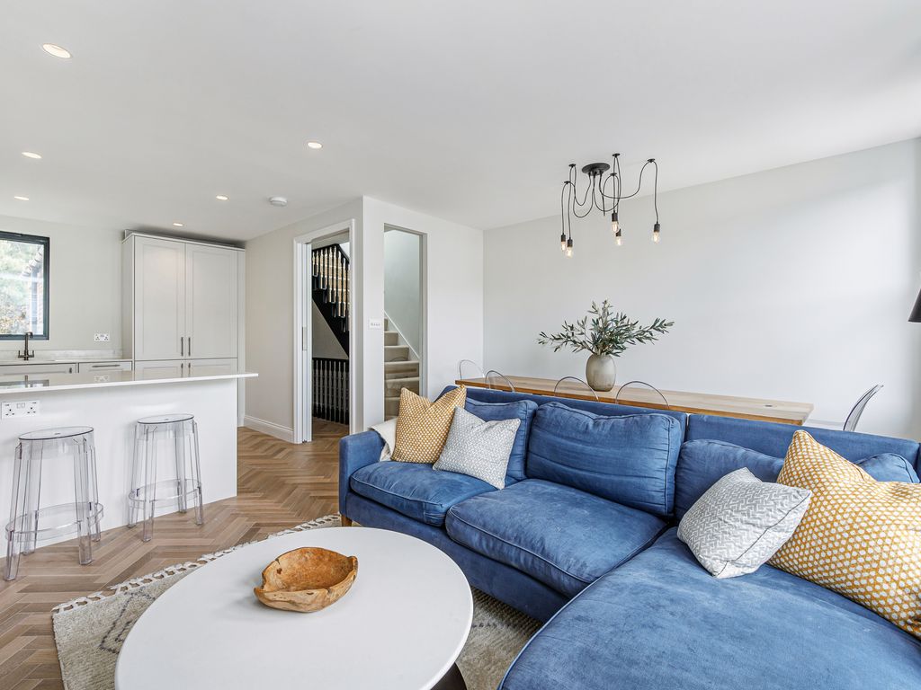 3 bed for sale in Murray Road, London W5 Zoopla