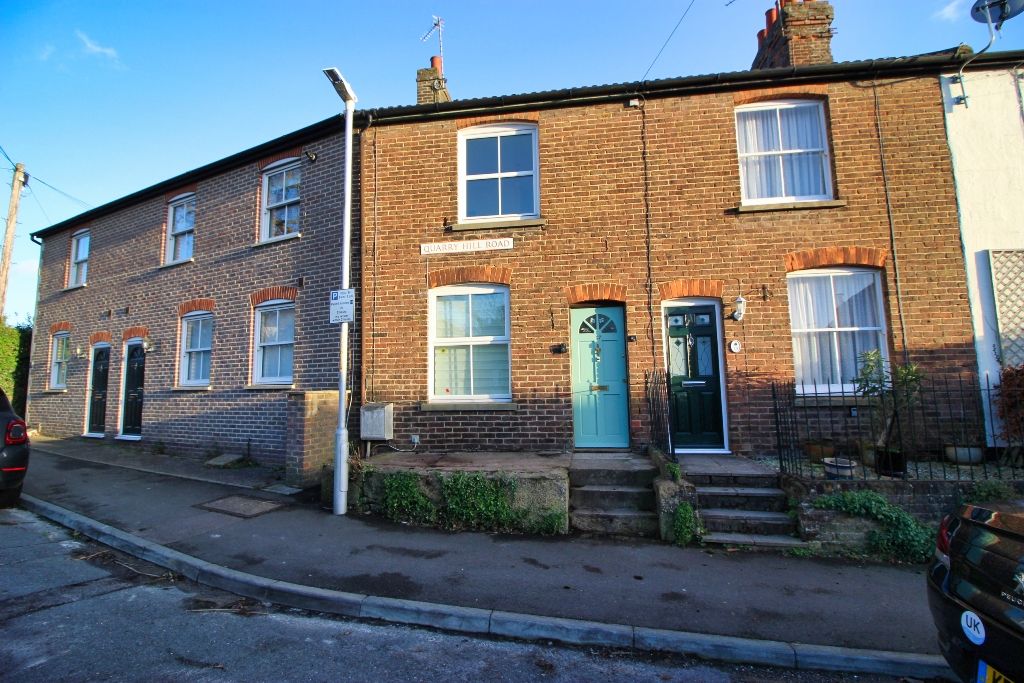 3 bed terraced house for sale in Quarry Hill Road, Borough Green TN15