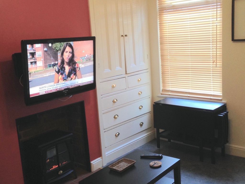 4 bed terraced house to rent in Broomfield Road, Coventry CV5 Zoopla