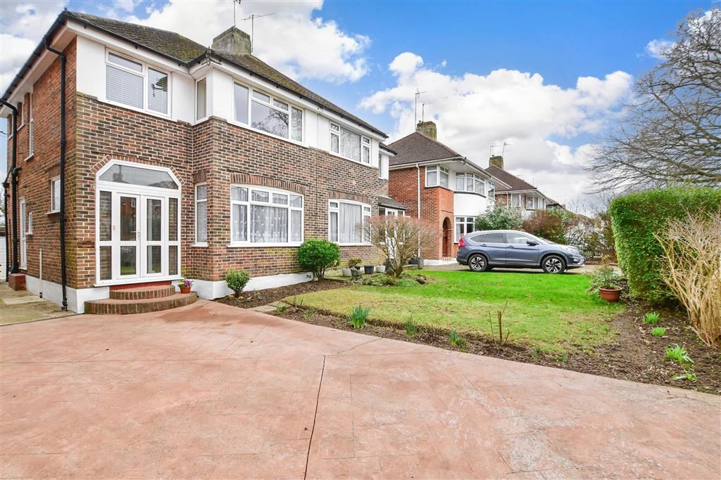 3 bed semidetached house for sale in Kingsley Grove, Reigate, Surrey RH2, £475,000 Zoopla
