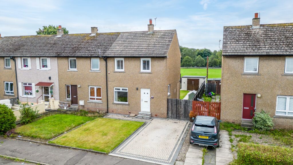 2 bed end terrace house for sale in Banchory Road, Dundee DD4 Zoopla