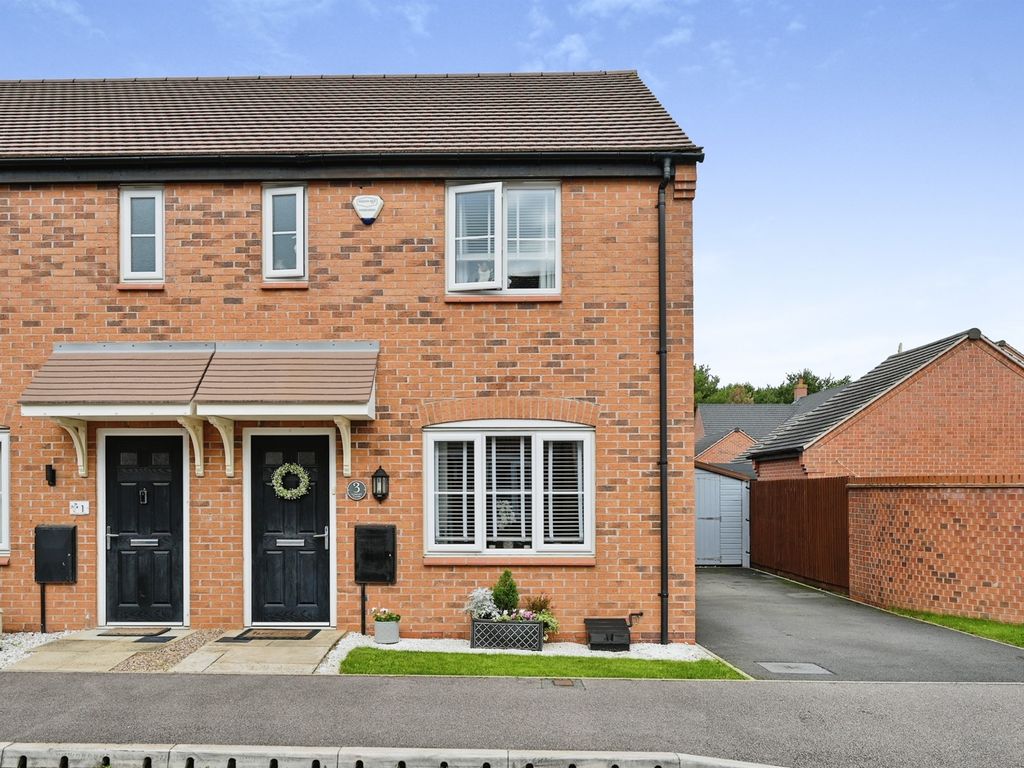 3 bed semidetached house for sale in Lumley Close, Boulton Moor, Derby