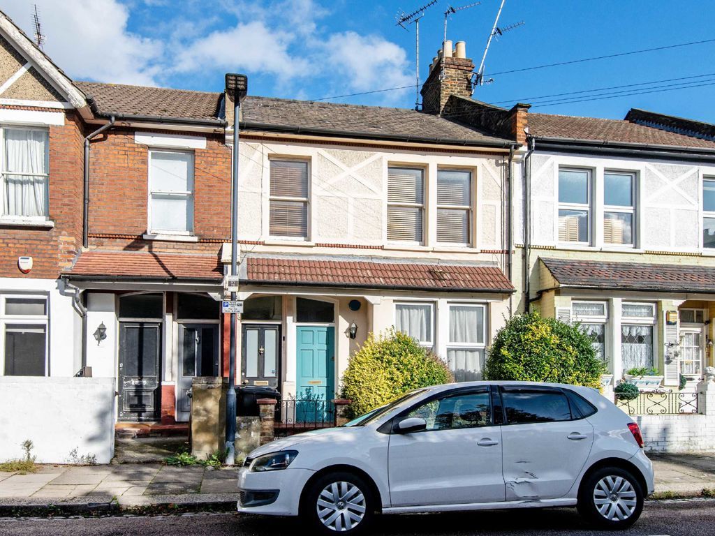 2 bed to rent in Heysham Road, London N15, £2,197 pcm Zoopla