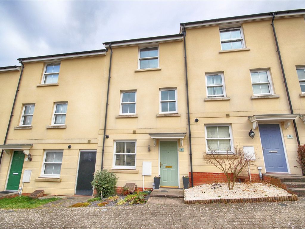 4 bed terraced house for sale in Alvington Drive, Battledown Park