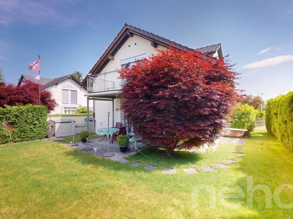 3 bed villa for sale in Schönenbuch, Kanton BaselLandschaft