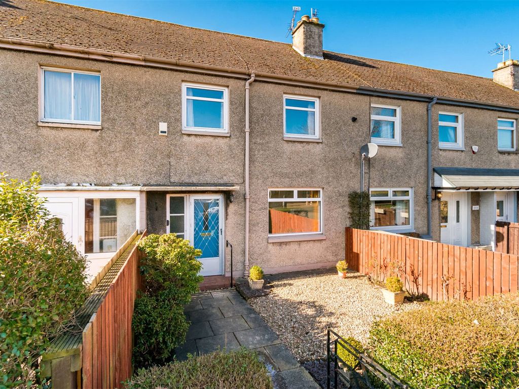2 bed property for sale in Carrick Knowe Avenue, Carrick Knowe