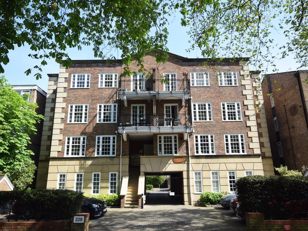 2 bed flat for sale in Kew Road, Kew, Richmond TW9 Zoopla