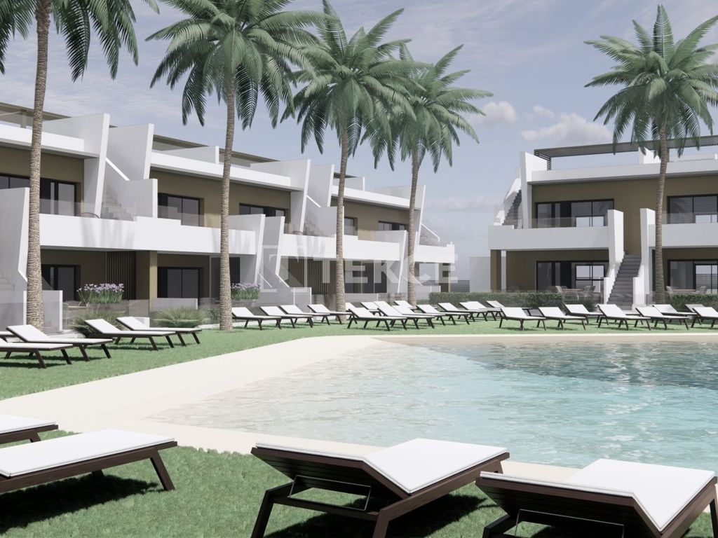 New home, 3 bed apartment for sale in La Manga Del Mar Menor, Cartagena