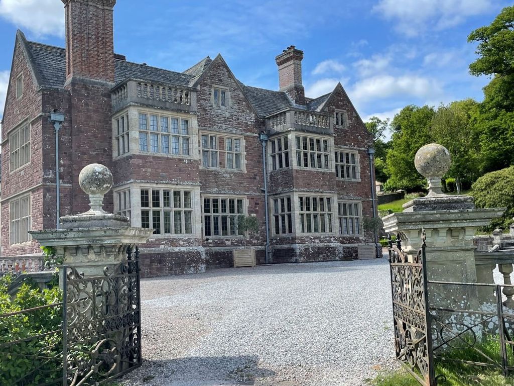 4 bed semidetached house for sale in Creedy Park, Crediton, Devon EX17 Zoopla