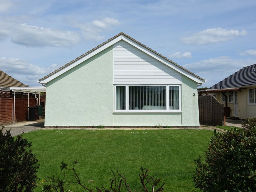 3 bed bungalow for sale in Sunnymead Drive, Selsey, Chichester PO20