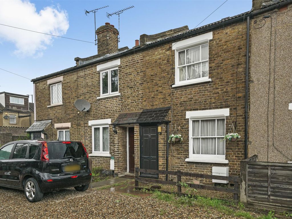 2 bed cottage for sale in New Road, Sudbury Hill, Harrow HA1, £450,000