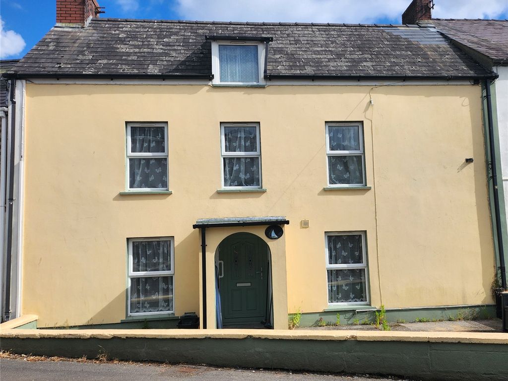 4 bed terraced house for sale in Water Street, Laugharne, Carmarthen