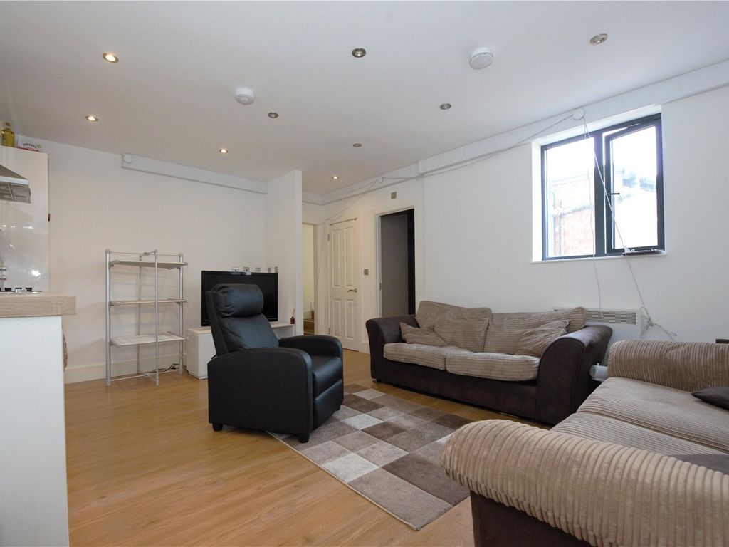 2 bed flat to rent in Pudding Lane, Maidstone ME14 Zoopla