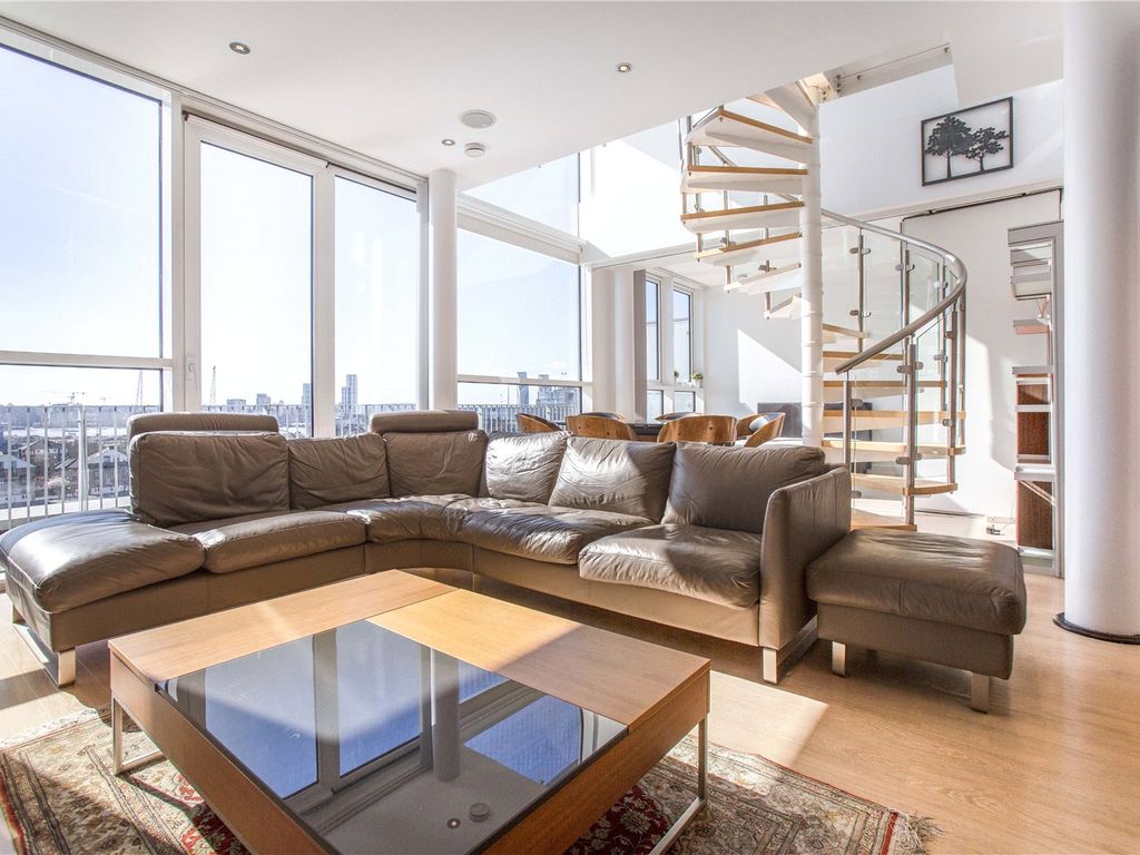 Aegean Apartmens Western Gateway London E16