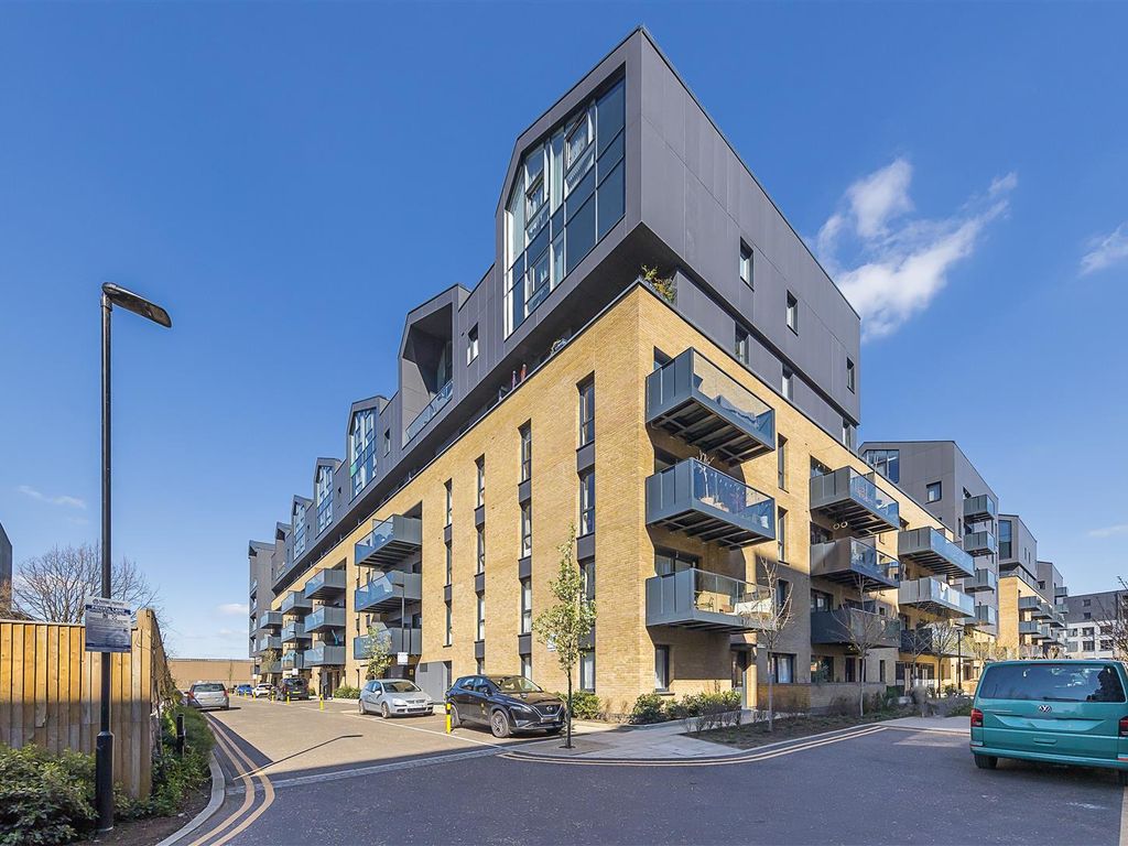 1 bed flat for sale in Champness Close, Walthamstow, London E17 Zoopla