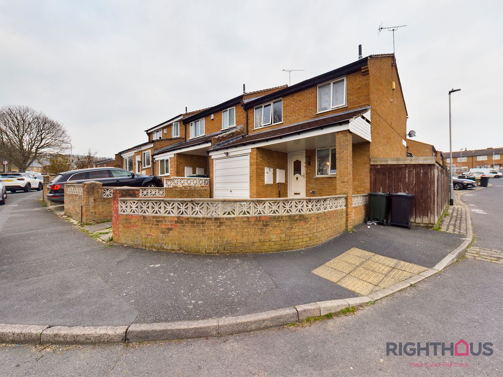 Azealea Court, Barkerend, Bradford BD3  